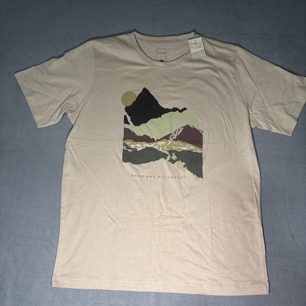 T Zone T-Shirt Mens XL Beige Graphic Short Sleeve, Outdoor, NWT.